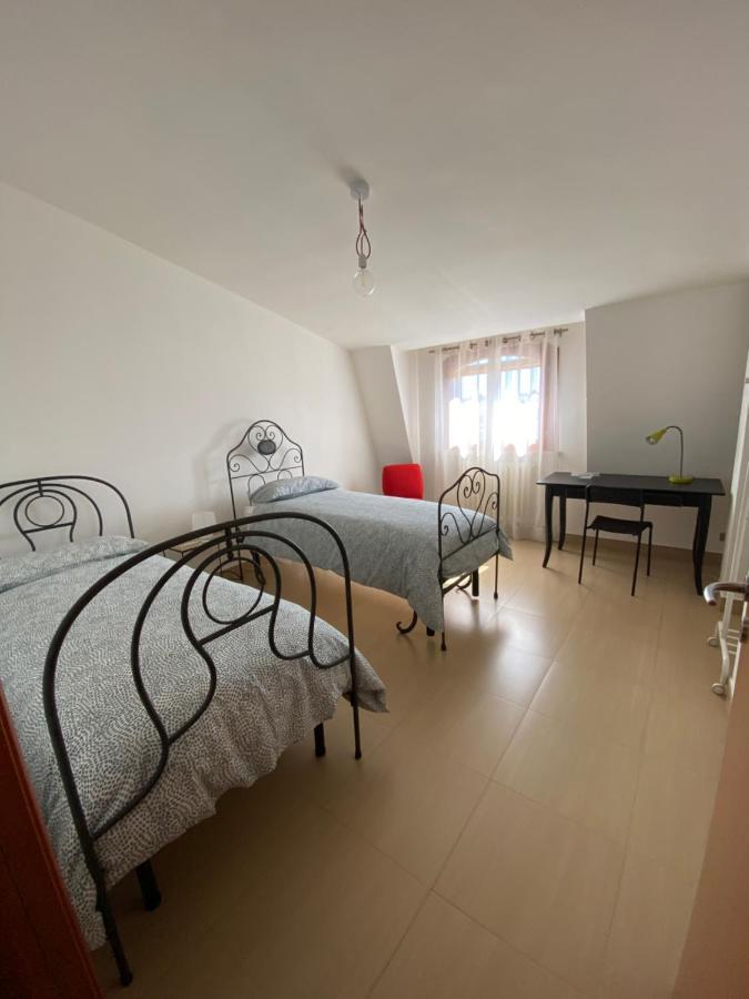 Sunny Home:Palo Del Colle Buitenkant foto